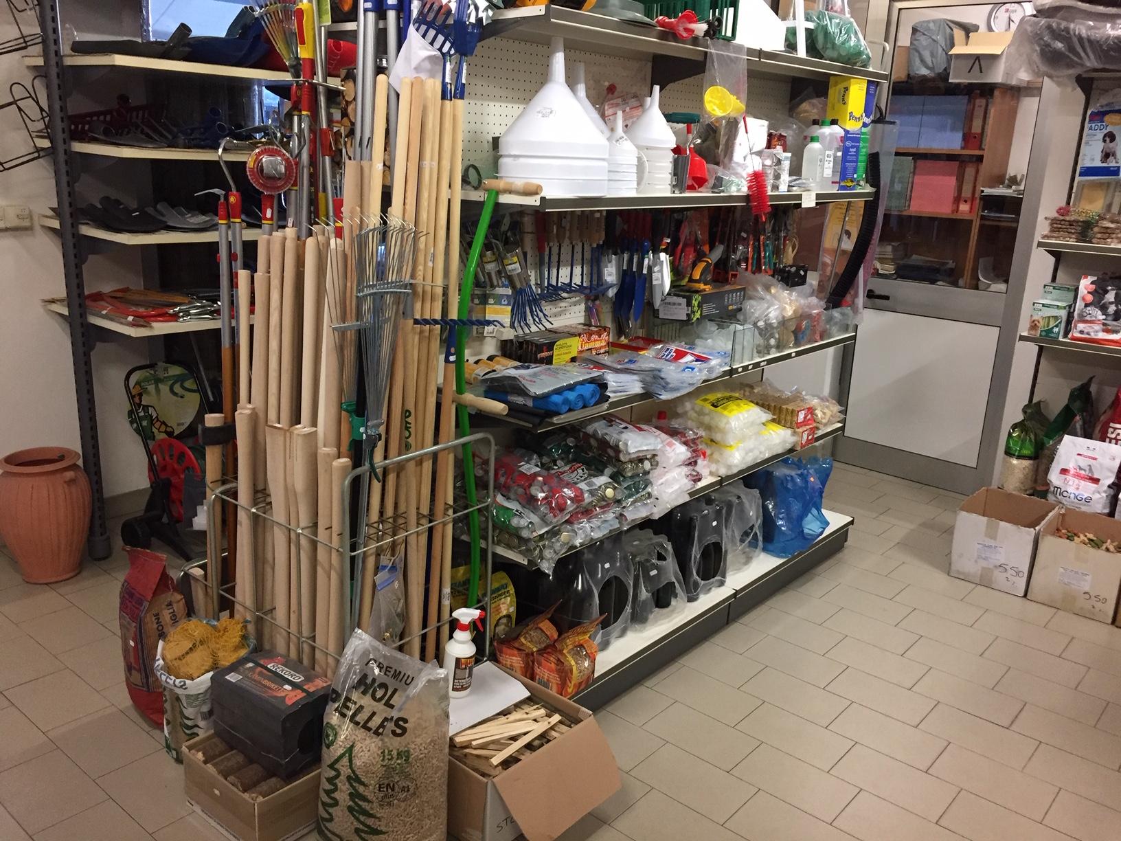 Combustibili e Accessori per Stufe e Camini